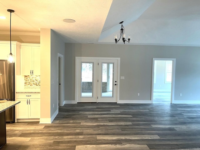 322 Blue River Dr, Knightstown, IN 46148