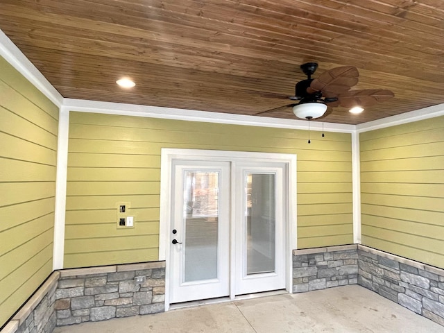 322 Blue River Dr, Knightstown, IN 46148