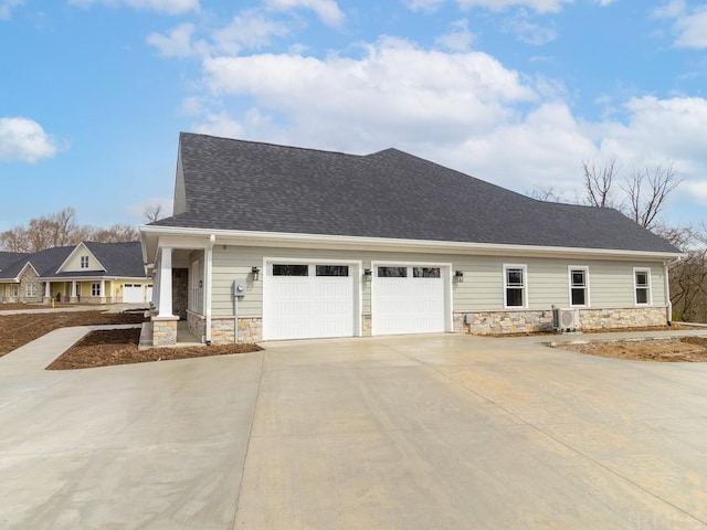 322 Blue River Dr, Knightstown, IN 46148