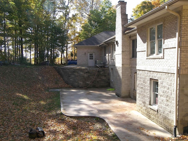 view of yard with a patio area