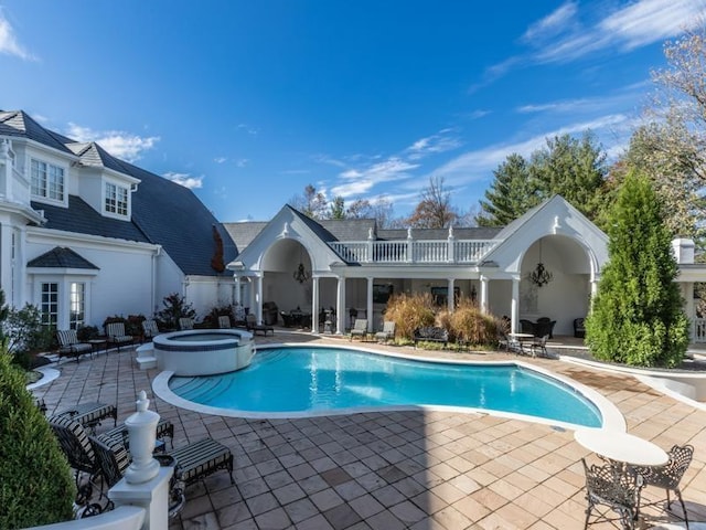 7700 Henze Rd, Evansville, IN 47720