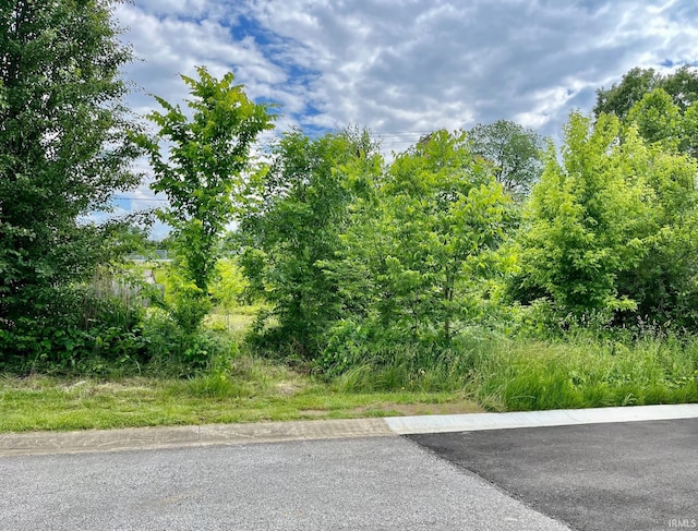 2235 Belize Dr, Evansville, IN 47725