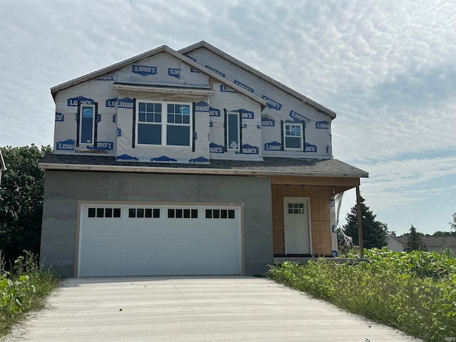 view of front facade featuring a garage