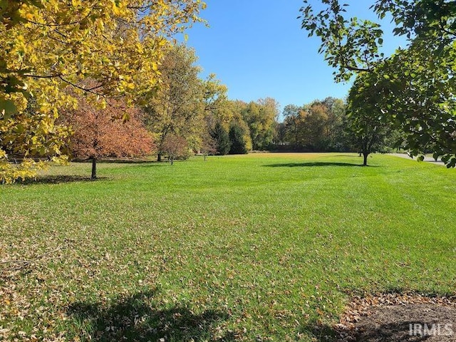 TBD1 Dogleg Dr, Syracuse IN, 46567 land for sale