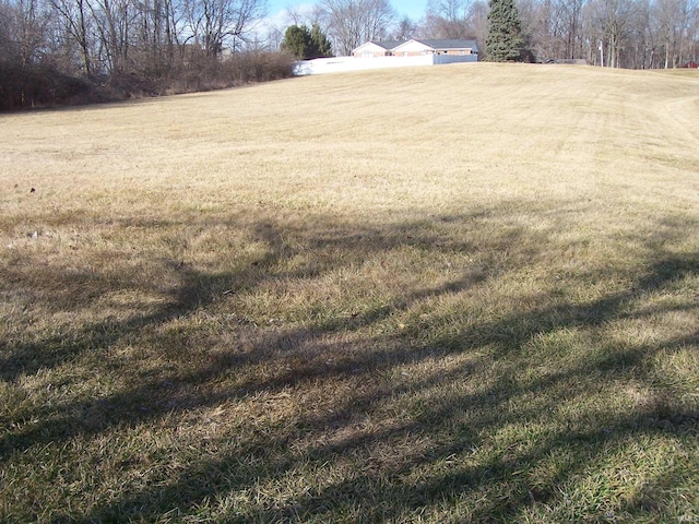 99 Heartland Hills Dr, Logansport, IN 46947