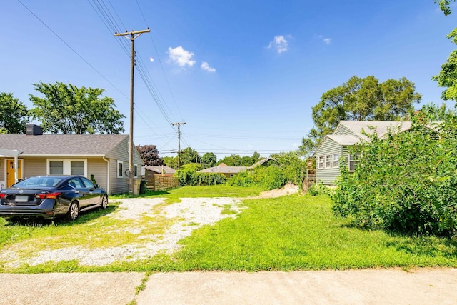 Listing photo 3 for 615 Napoleon St, South Bend IN 46617