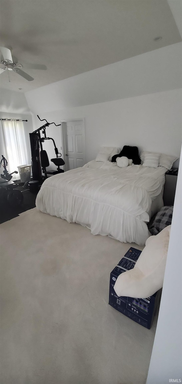 bedroom with carpet flooring and ceiling fan