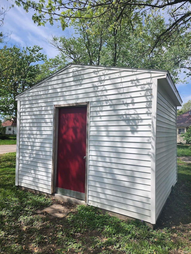 view of shed / structure