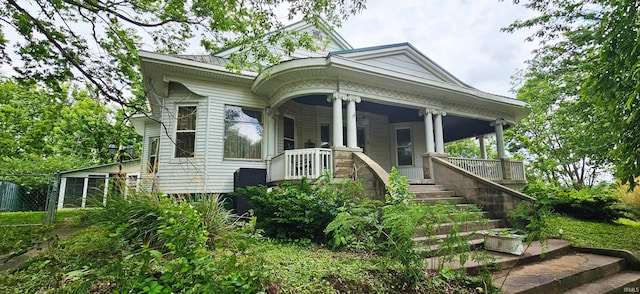 view of front of property with a porch