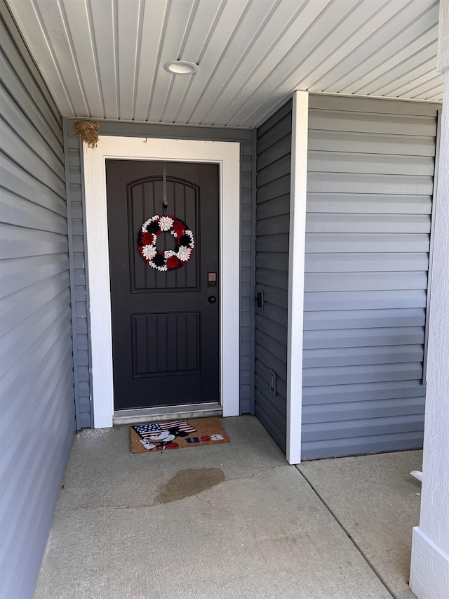 view of entrance to property