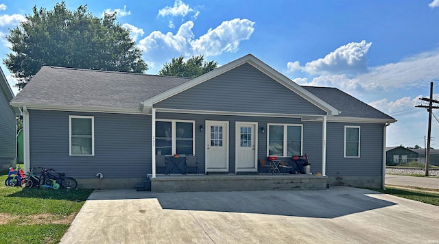 view of front of home