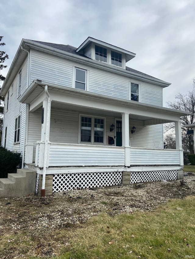 view of front facade featuring a porch