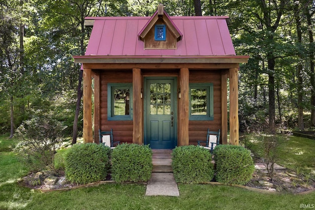 view of outbuilding featuring an outdoor structure