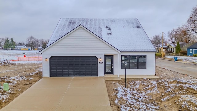 view of front facade with a garage