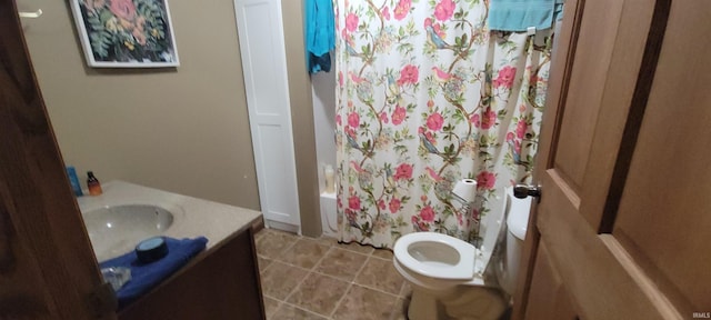 full bathroom featuring vanity, toilet, and shower / bath combo with shower curtain