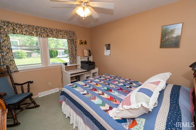 bedroom featuring carpet and ceiling fan