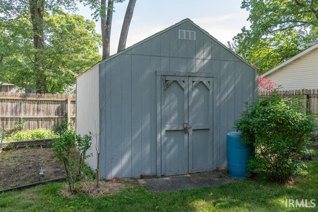 view of outbuilding