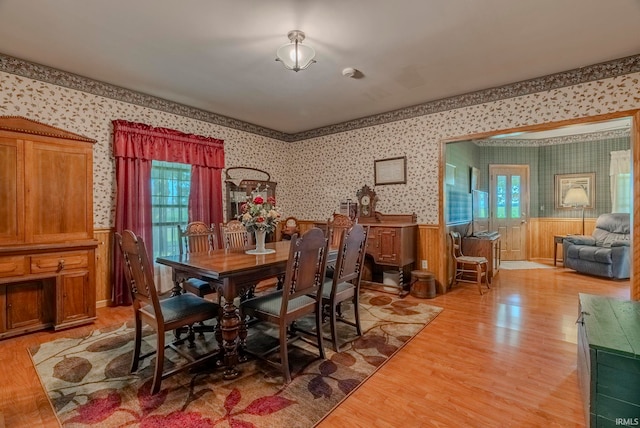 dining space featuring light hardwood / wood-style flooring