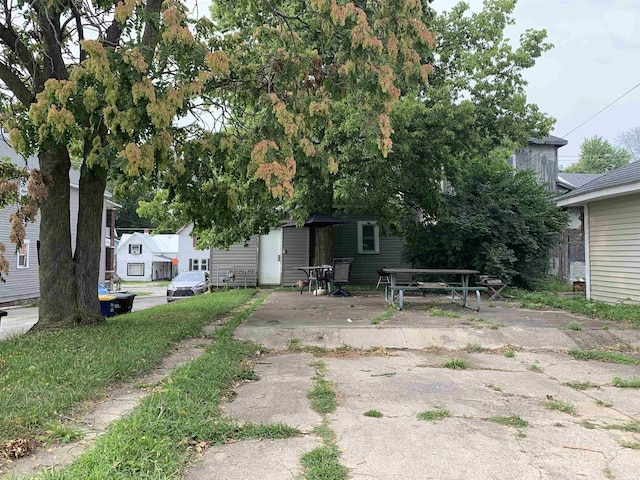 exterior space featuring a patio