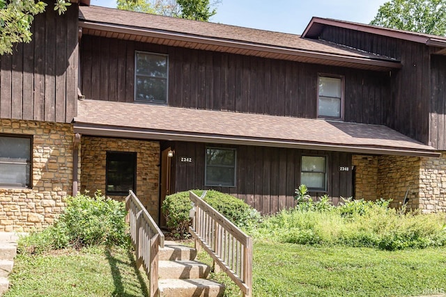 view of front of home with a porch