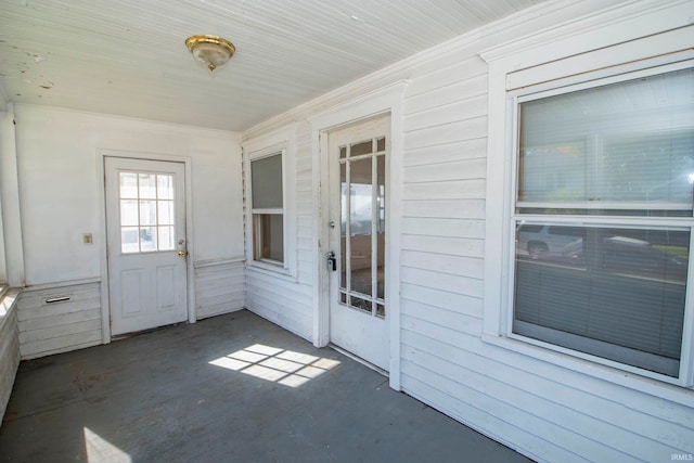 view of unfurnished sunroom