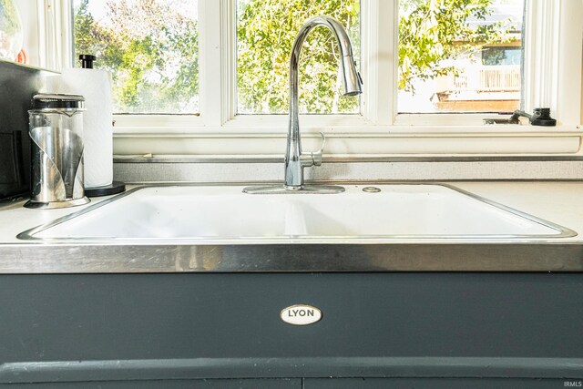 room details with sink