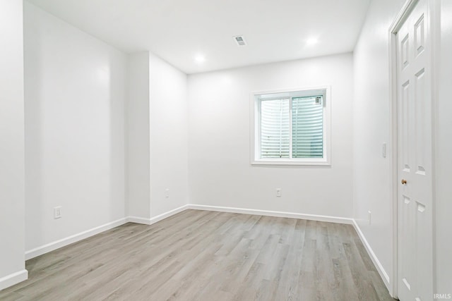 empty room featuring light hardwood / wood-style flooring