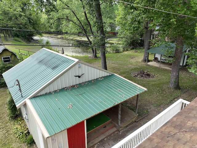 view of outdoor structure