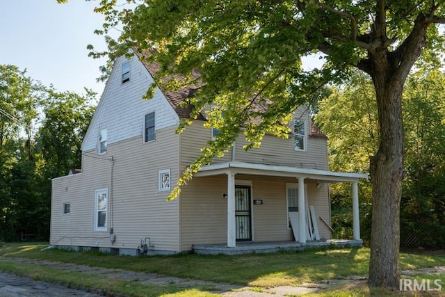 view of front of house featuring a porch