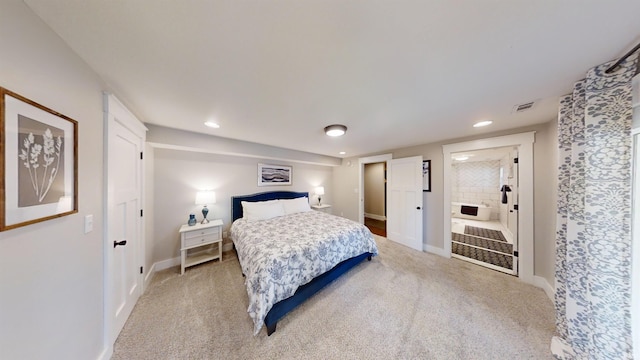 view of carpeted bedroom