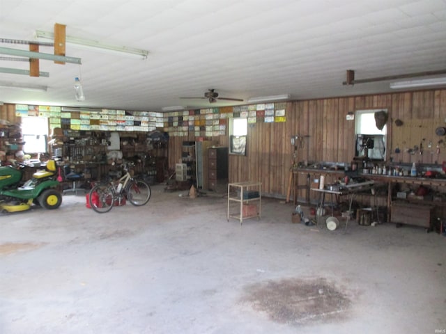 garage with ceiling fan