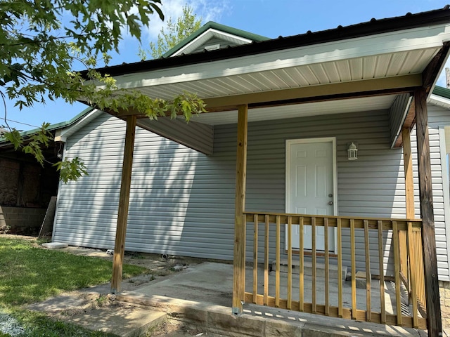 view of entrance to property