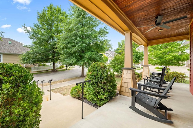 view of patio featuring covered porch and ceiling fan