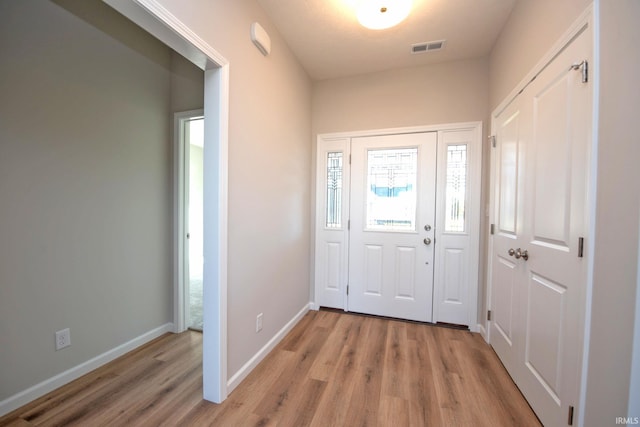 3508 Collier Dr, Lafayette, IN 47905 - foyer featuring light wood-style flooring and baseboards