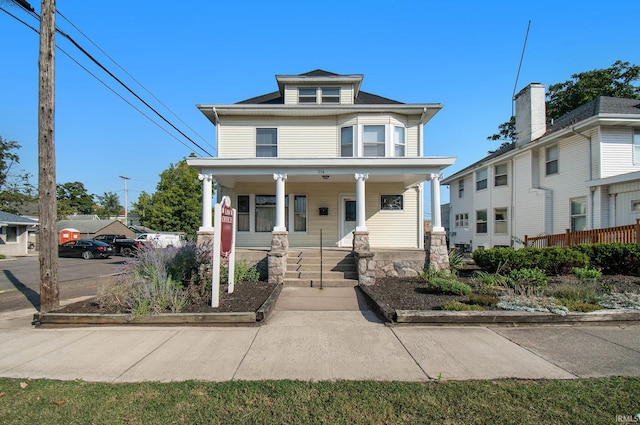 view of front facade with covered porch