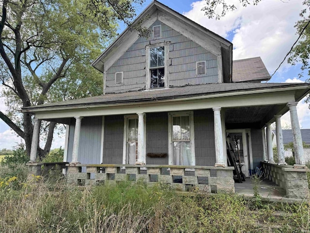 view of front of home with covered porch