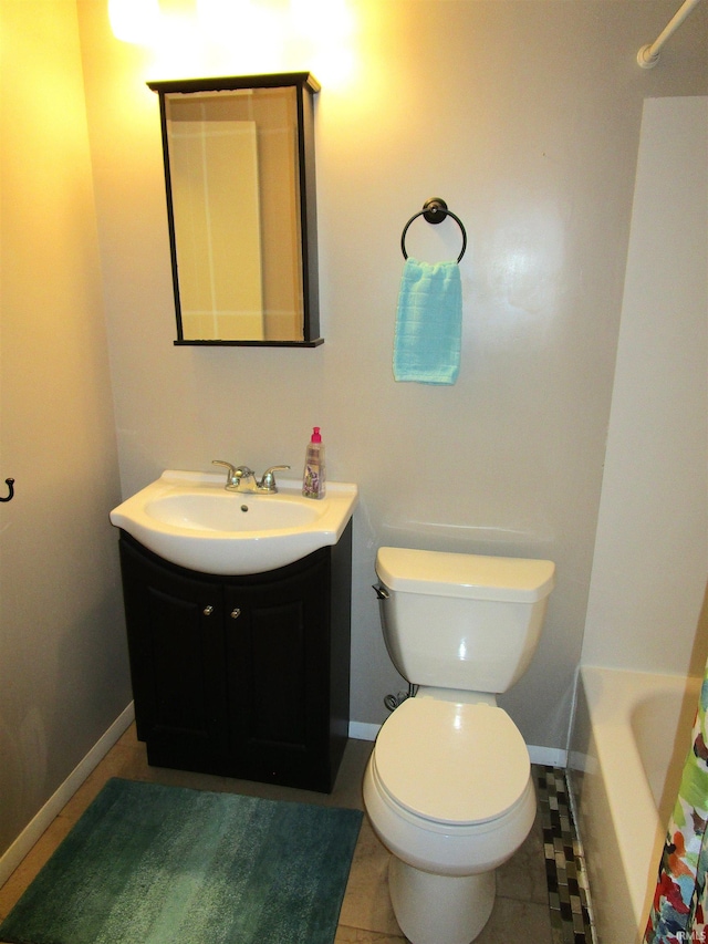 full bathroom featuring tile patterned floors, toilet, shower / tub combo with curtain, and vanity