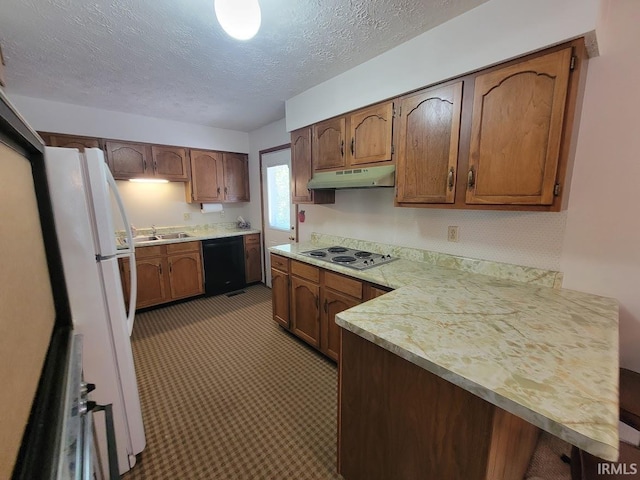 kitchen with kitchen peninsula, black dishwasher, stainless steel gas cooktop, and sink