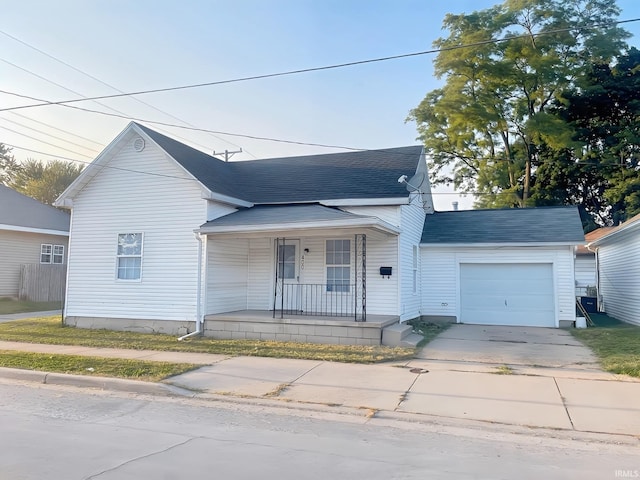 view of front of property with covered porch