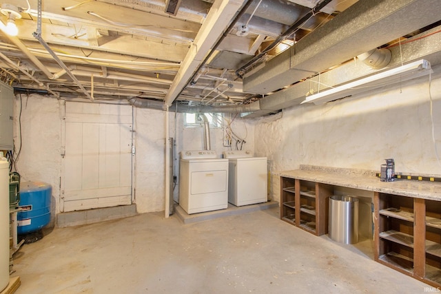 basement with washer and dryer