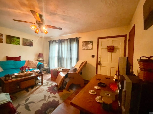 living room featuring ceiling fan