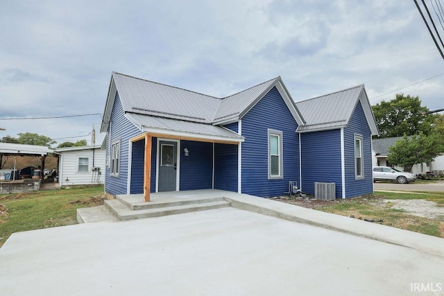 view of front of home with central AC unit