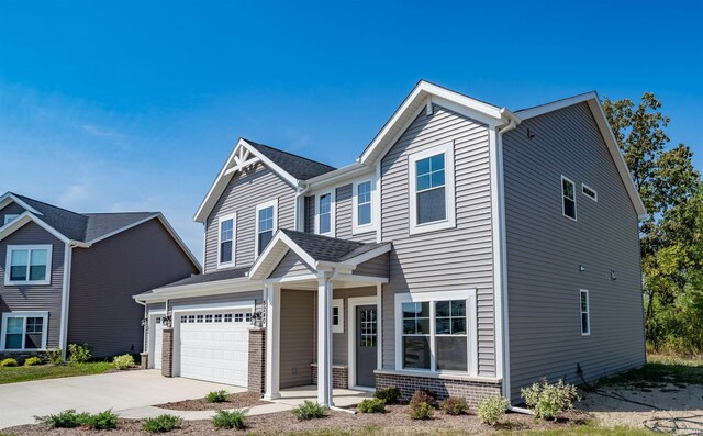 view of front of house featuring a garage