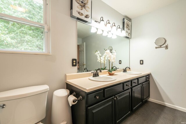 bathroom featuring toilet and shower / bath combo