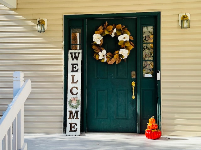 view of entrance to property