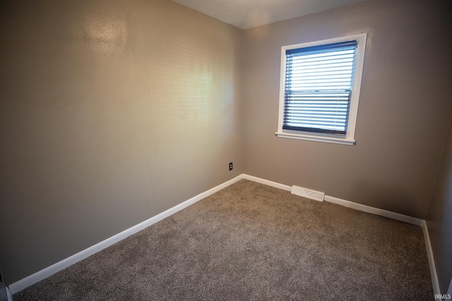 empty room with carpet