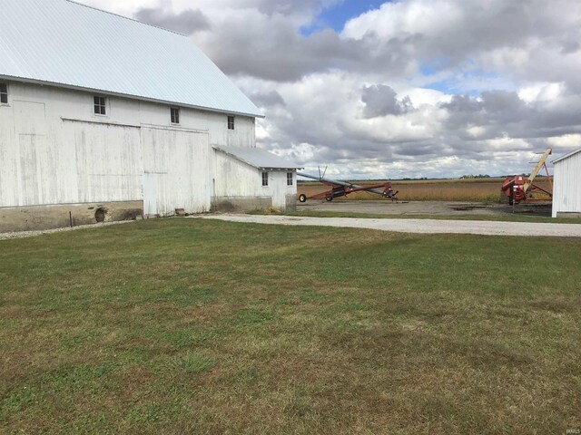406 W 750 S, Star City, IN 46985 - view of grassy yard with an outdoor structure