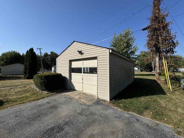 232 S Main St, Avilla, IN 46710 - detached garage with driveway