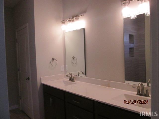 2159 Maple Leaf Dr, Kokomo, IN 46902 - bathroom with double vanity