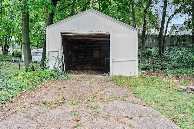 view of outdoor structure